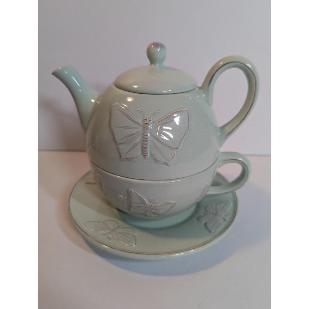 October‎ Hill Butterfly Tea For One 
Teapot Saucer & Cup